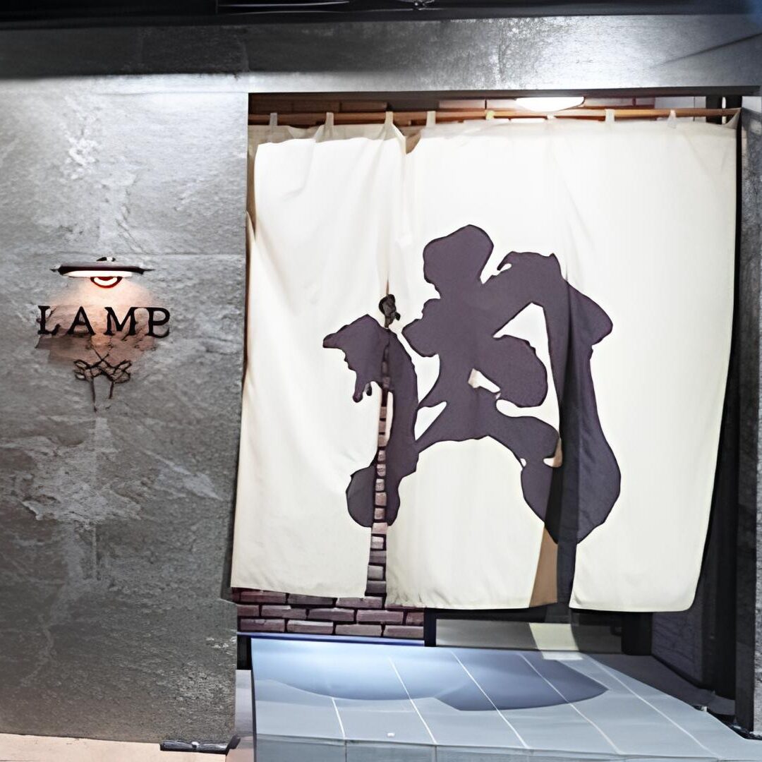 LAMP店舗入口