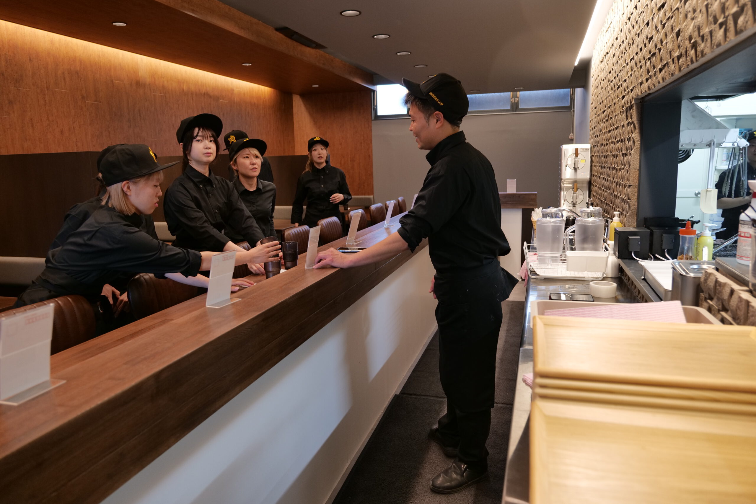 本部スタッフ（経理・採用・教育）